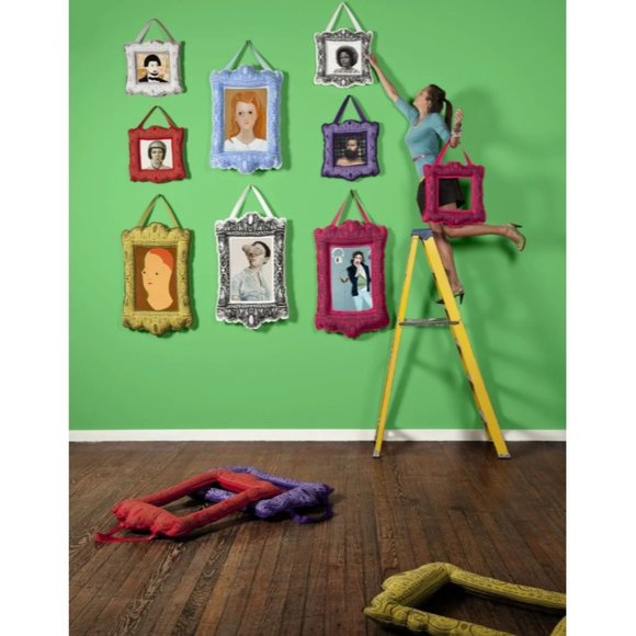 WORKING CLASS STUDIO Other - RARE WORKING CLASS STUDIO SCAD PUFFY FABRIC SQUARE WHITE & BLACK FRAME